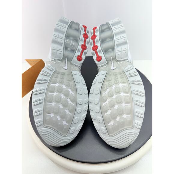 Nike Air Max DN GS 6.5Y Womens Sz 8 White Pure Platinum Silver Running Shoes - Picture 8 of 9